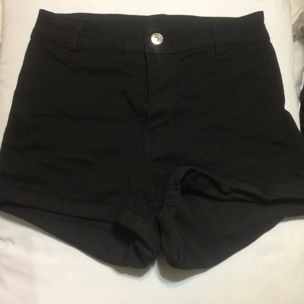H&M Divided high waist shorts